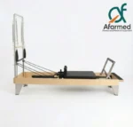 عکس دستگاه پیلاتس ریفورمر اس تی ام stm مدل کلاسیک، مناسب برای باشگاه و منزل، با تاور اختیاری و طراحی ارگونومیک برای حرکات مقاومتی